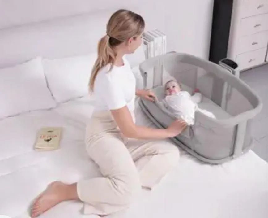 Berço mastela balanço automático tecido respirável  - Foto 3
