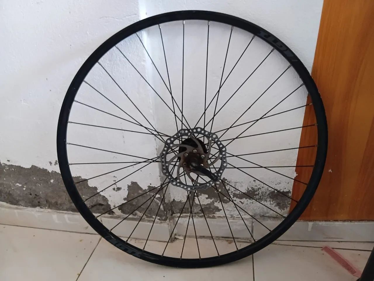 ARO 29 DIANTEIRO- GTI ROMA