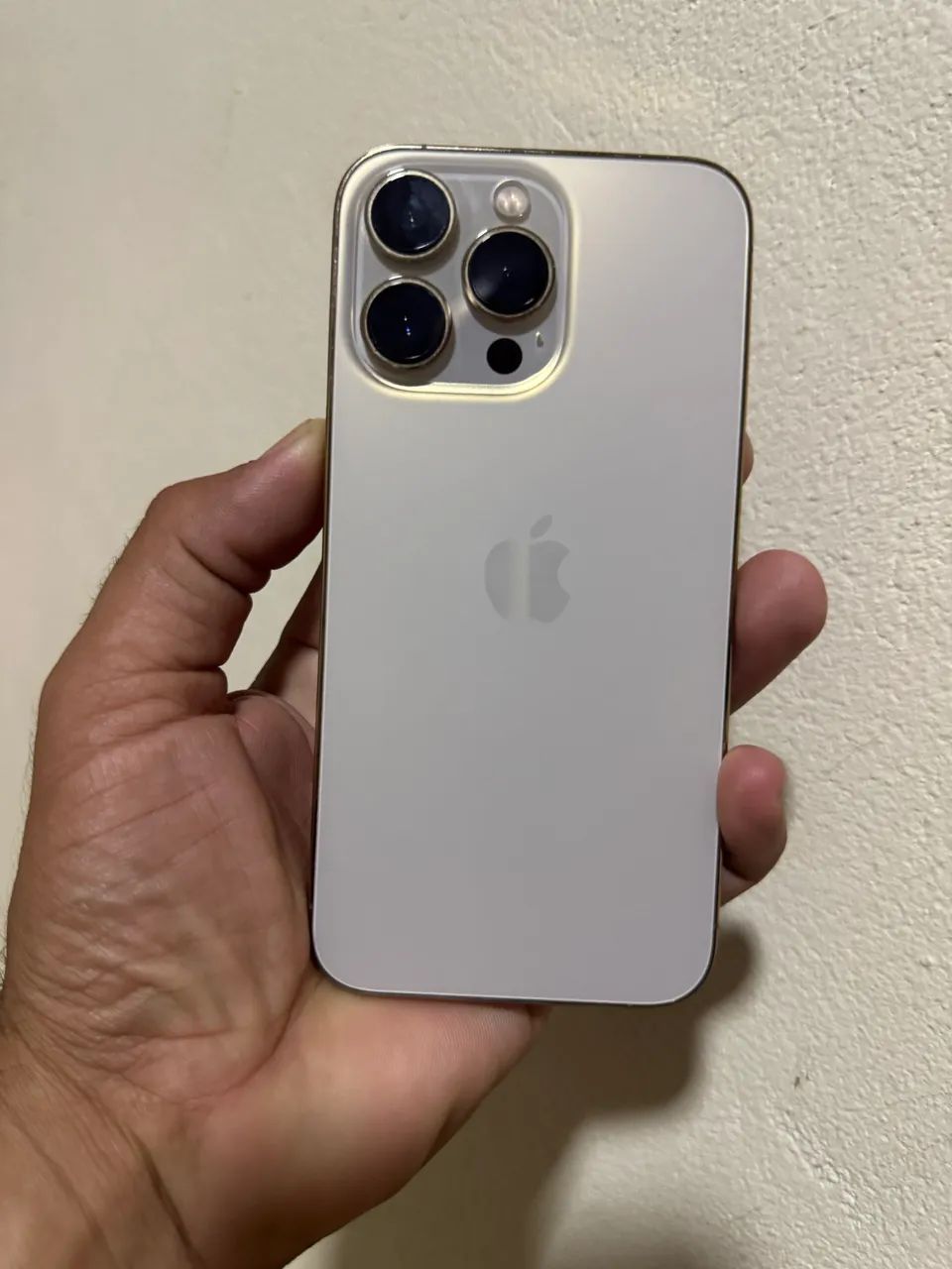 IPHONE 13 256 GB  GOLD