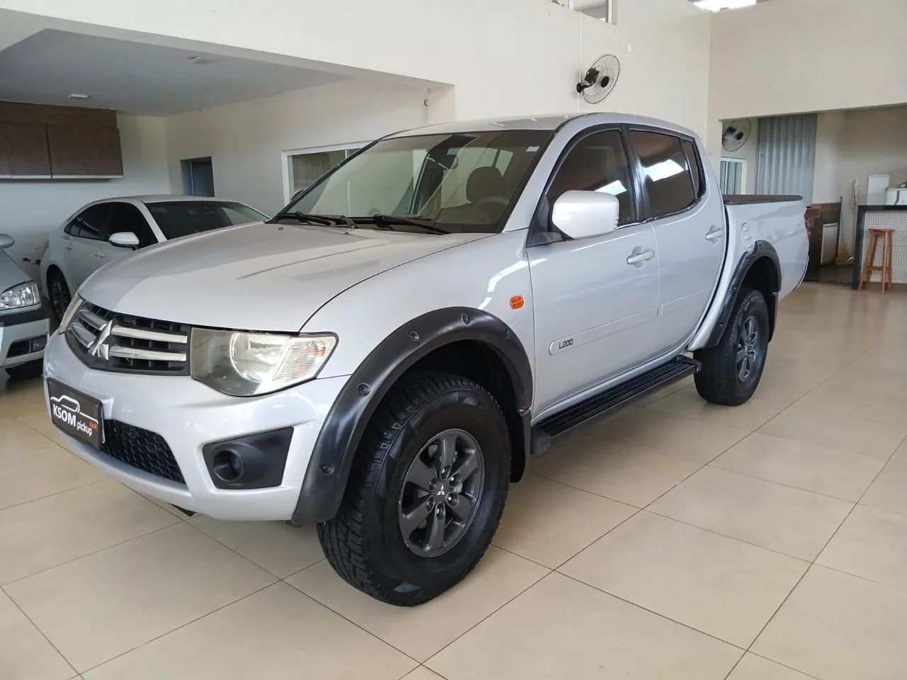Mitsubishi L200 L200 TRITON SAVANA 3.2 CD TBI DIES. MEC. 2013