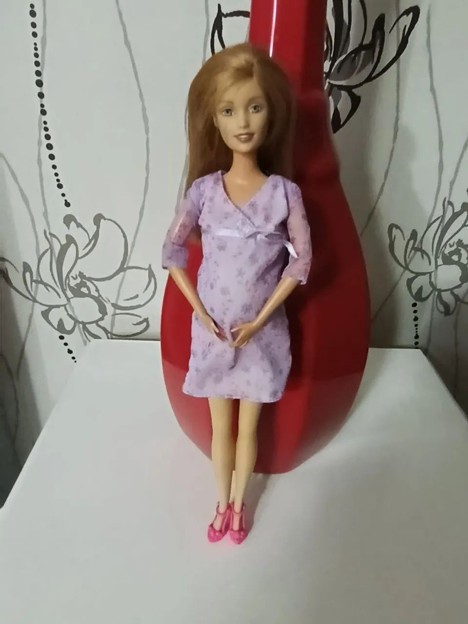 Boneca Barbie grávida com barriga e BB 