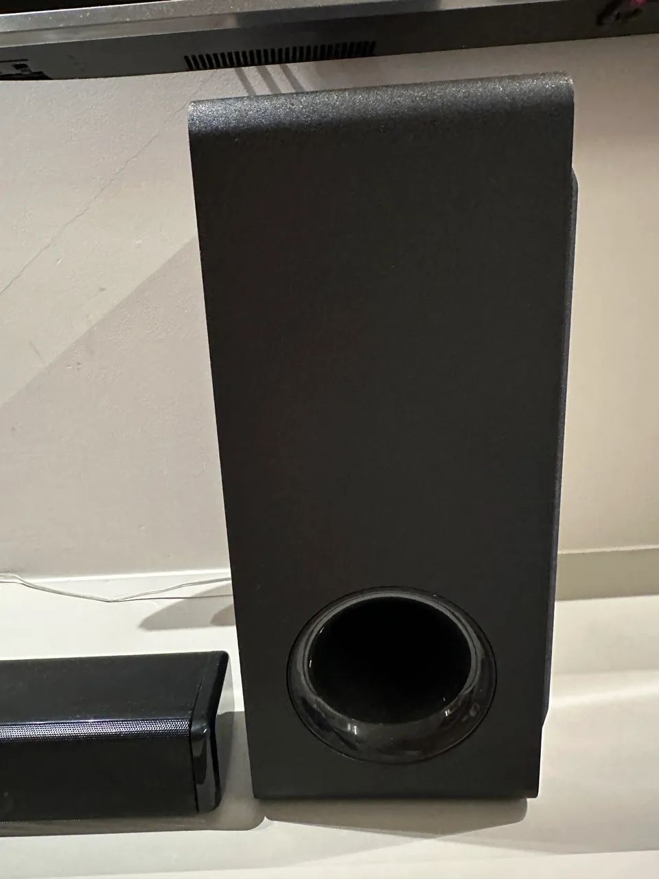 SOUNDBAR COM SUBWOOFER ENCORE - Foto 2