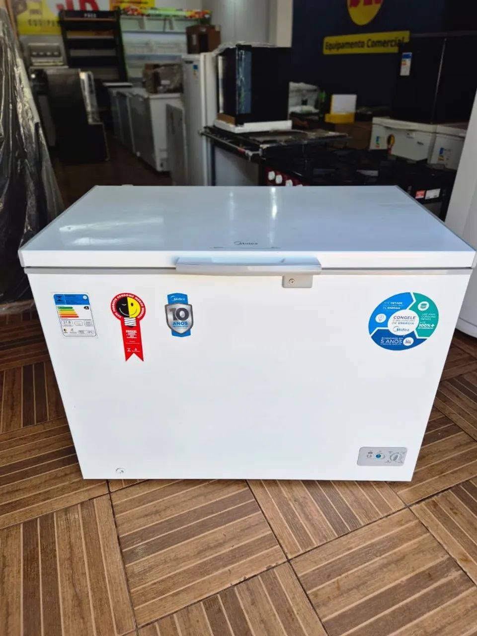 Freezer Midea 300 litros