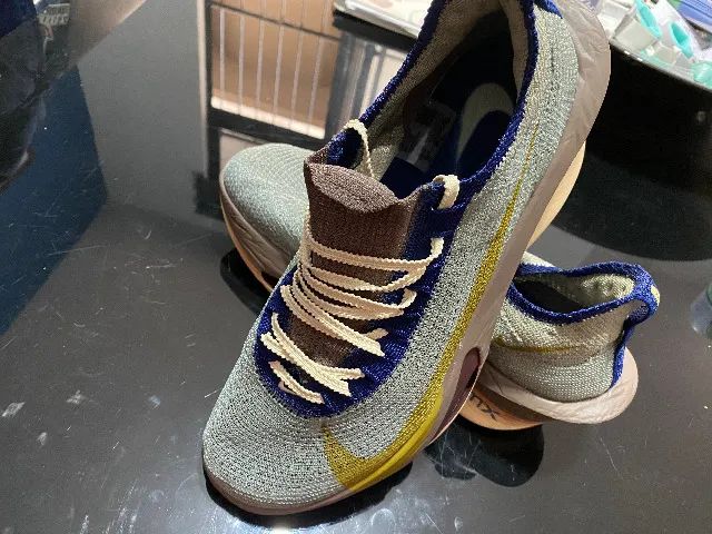 Tênis Nike Air Zoom Alphafly 3 - 43 - Foto 2