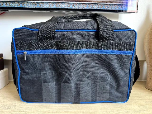 PS5 com leitor + 2 controles DualSense + bolsa de transporte - Foto 3