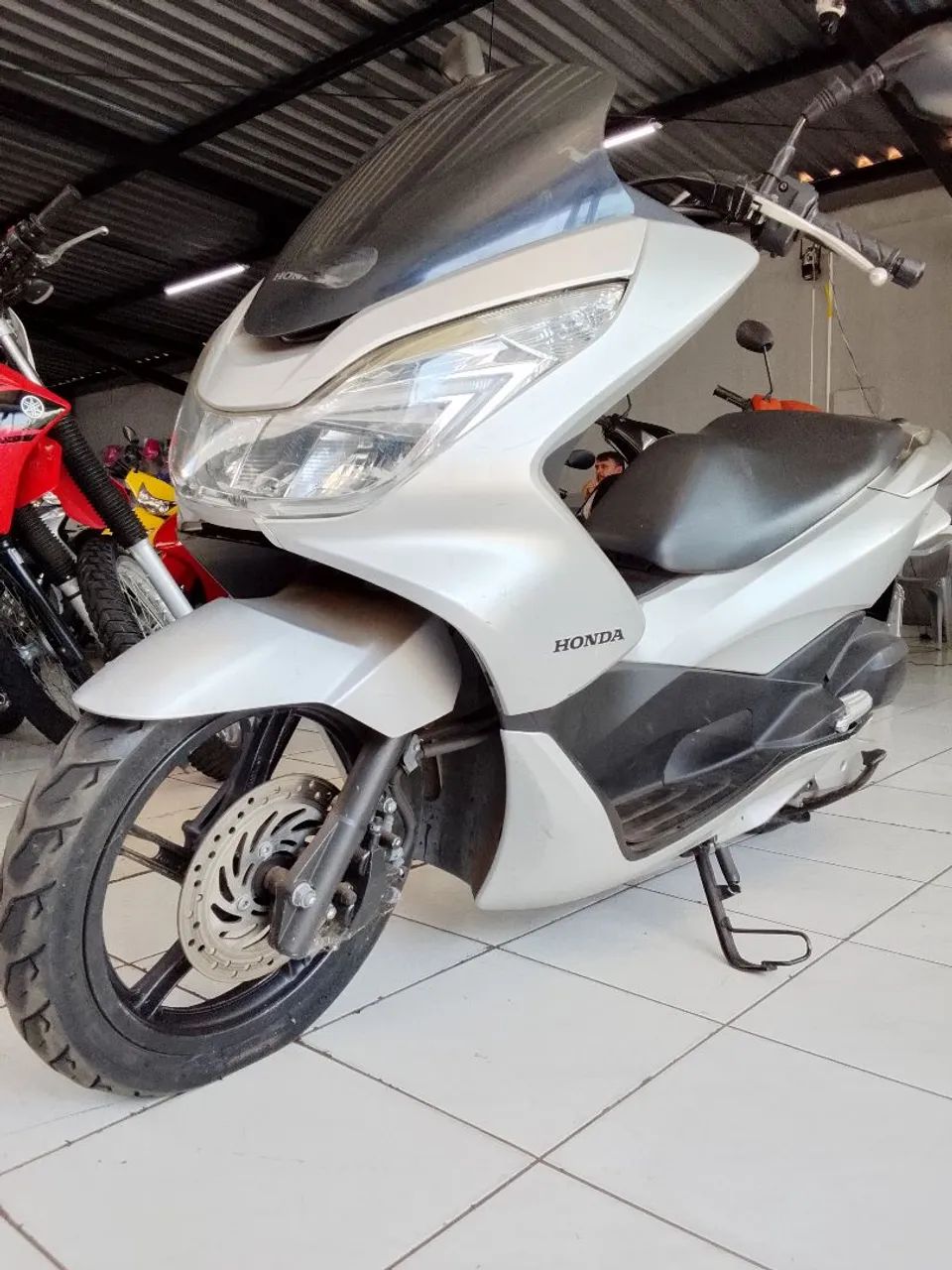 Pcx - Foto 4