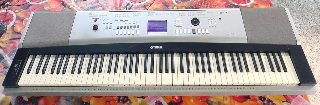 Teclado yamara DGX520