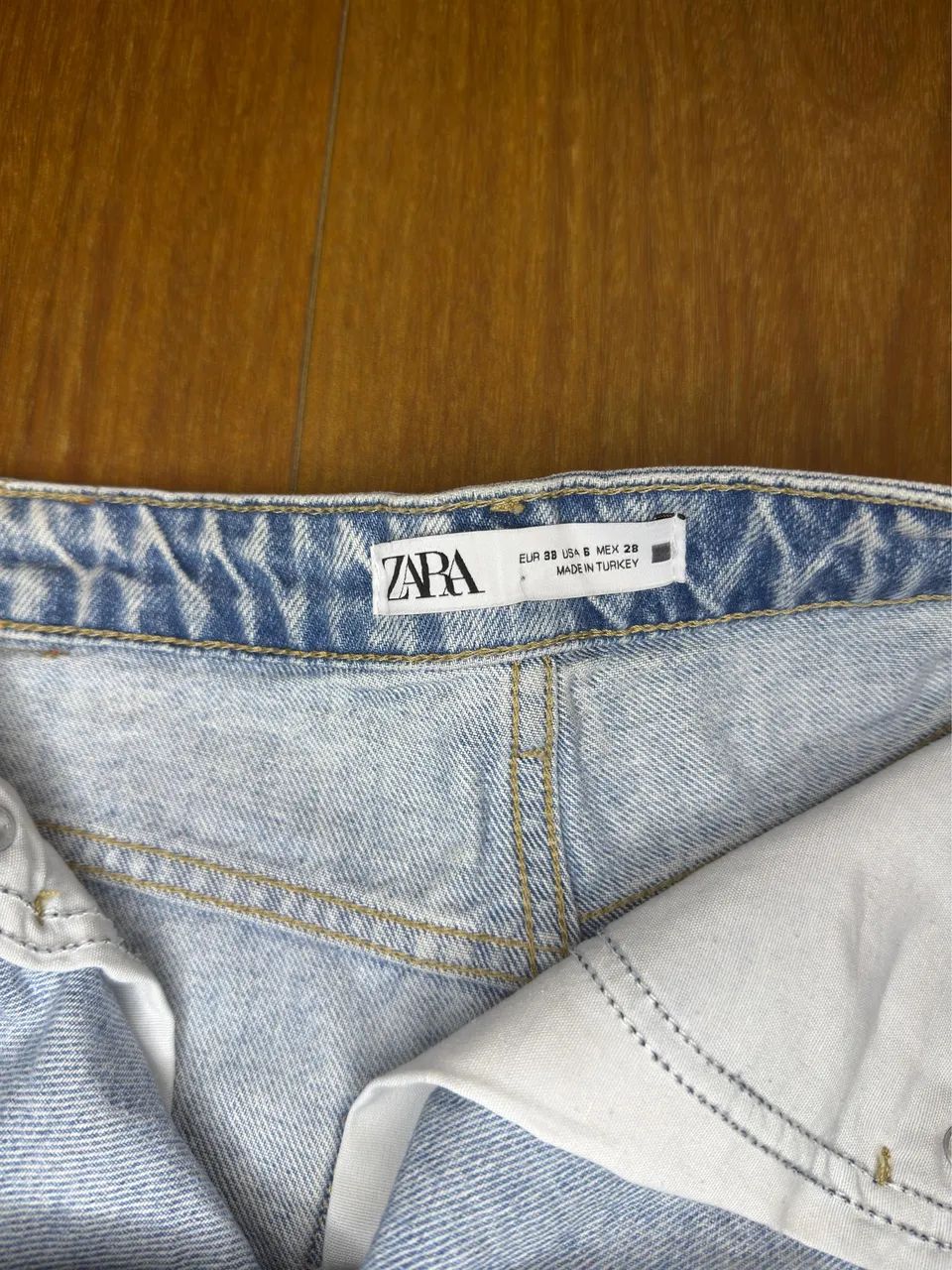 shorts jeans ZARA destroyed 38 - Foto 2