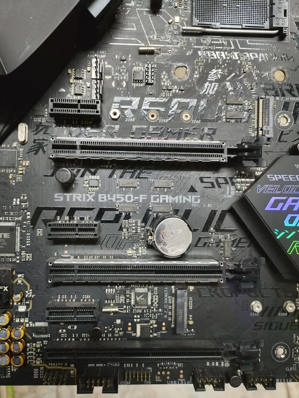 Placa-mãe ROG Strix B450-F Gaming - Foto 2