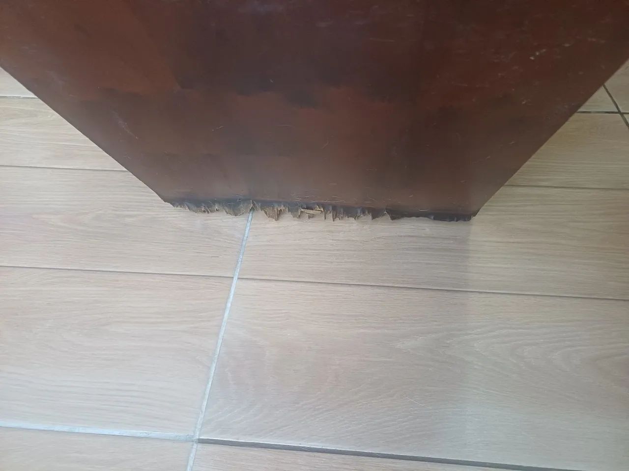 Mesa de jantar com tampo de vidro temperado  - Foto 5