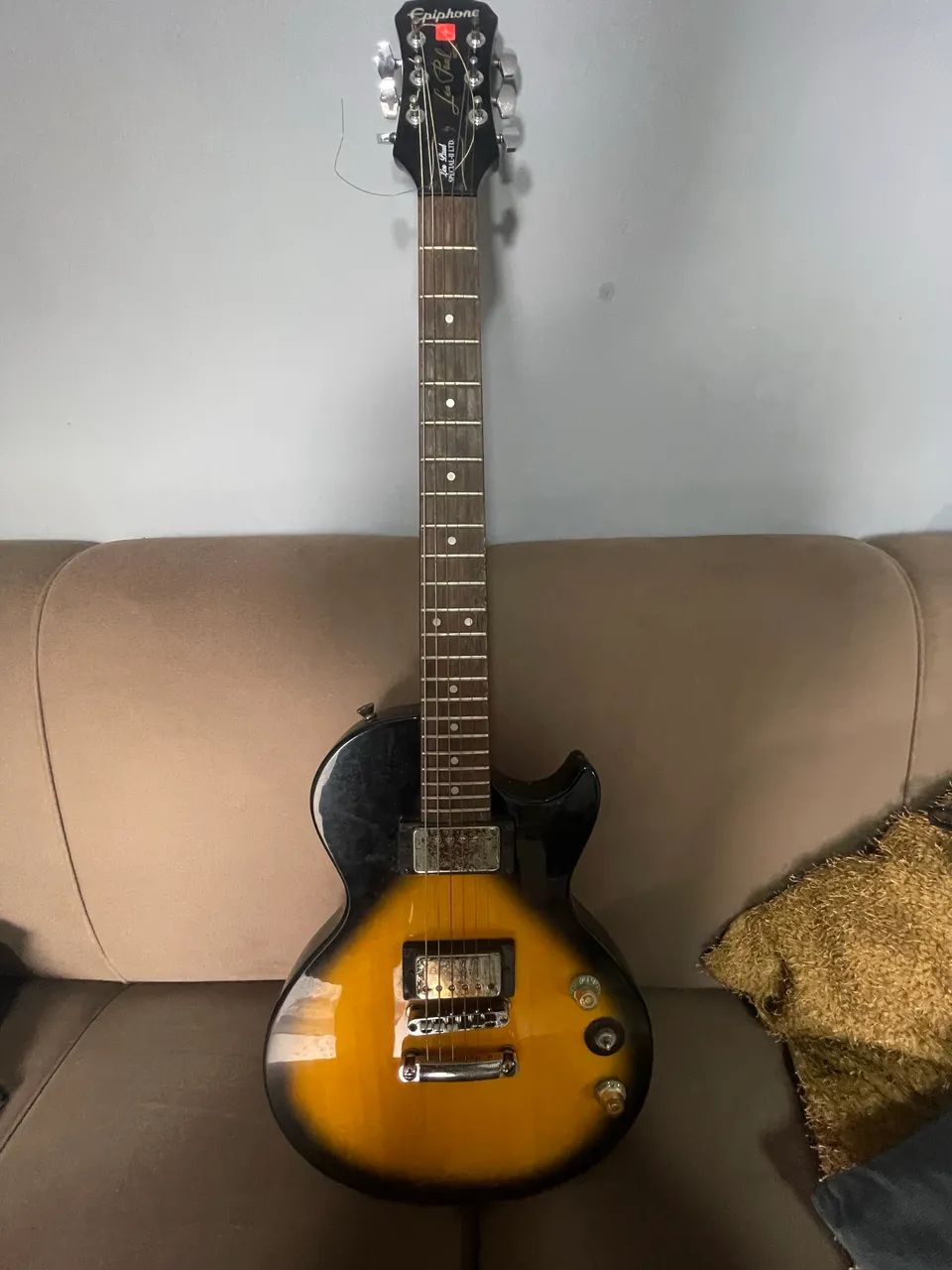 Guitarra les paul Epiphone - Foto 4