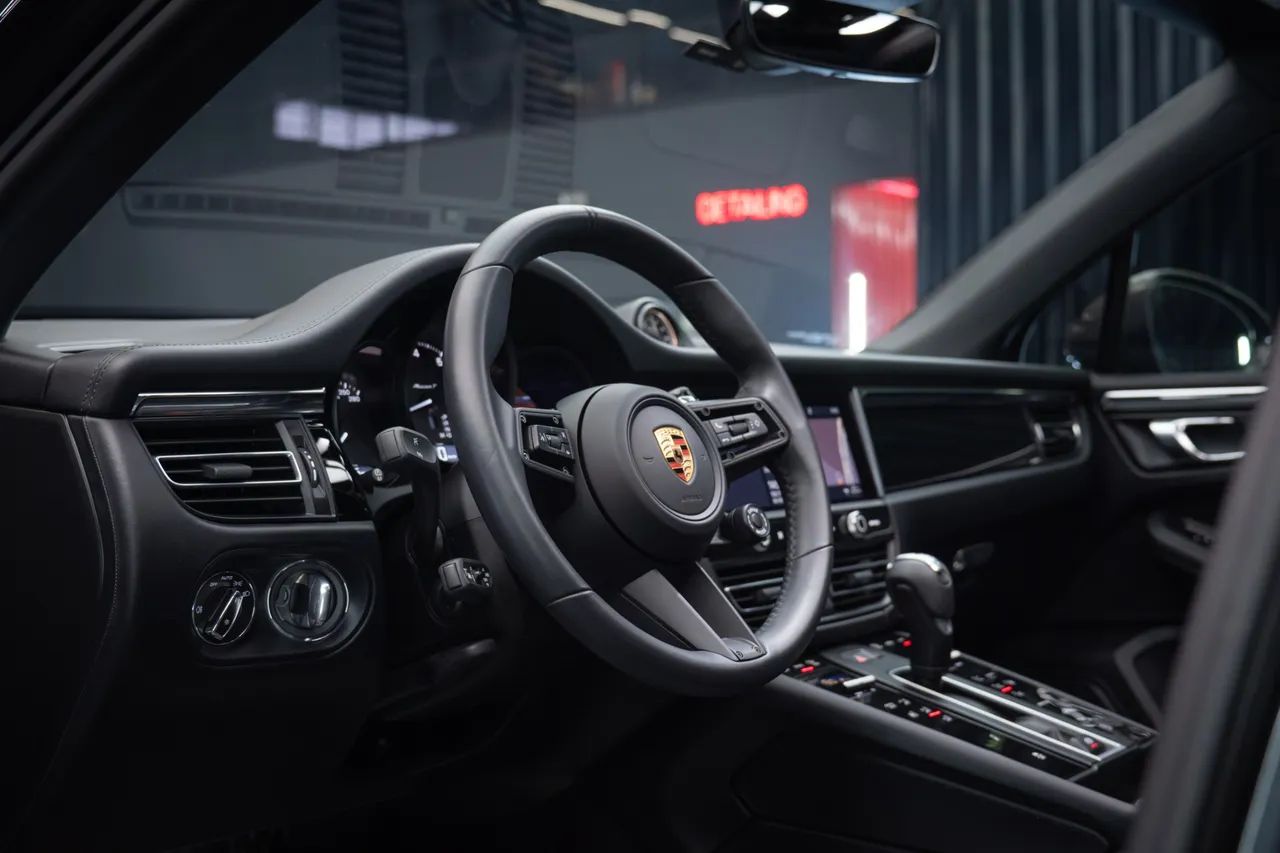 Porsche Macan T 2.0 Turbo 2025 - Foto 2
