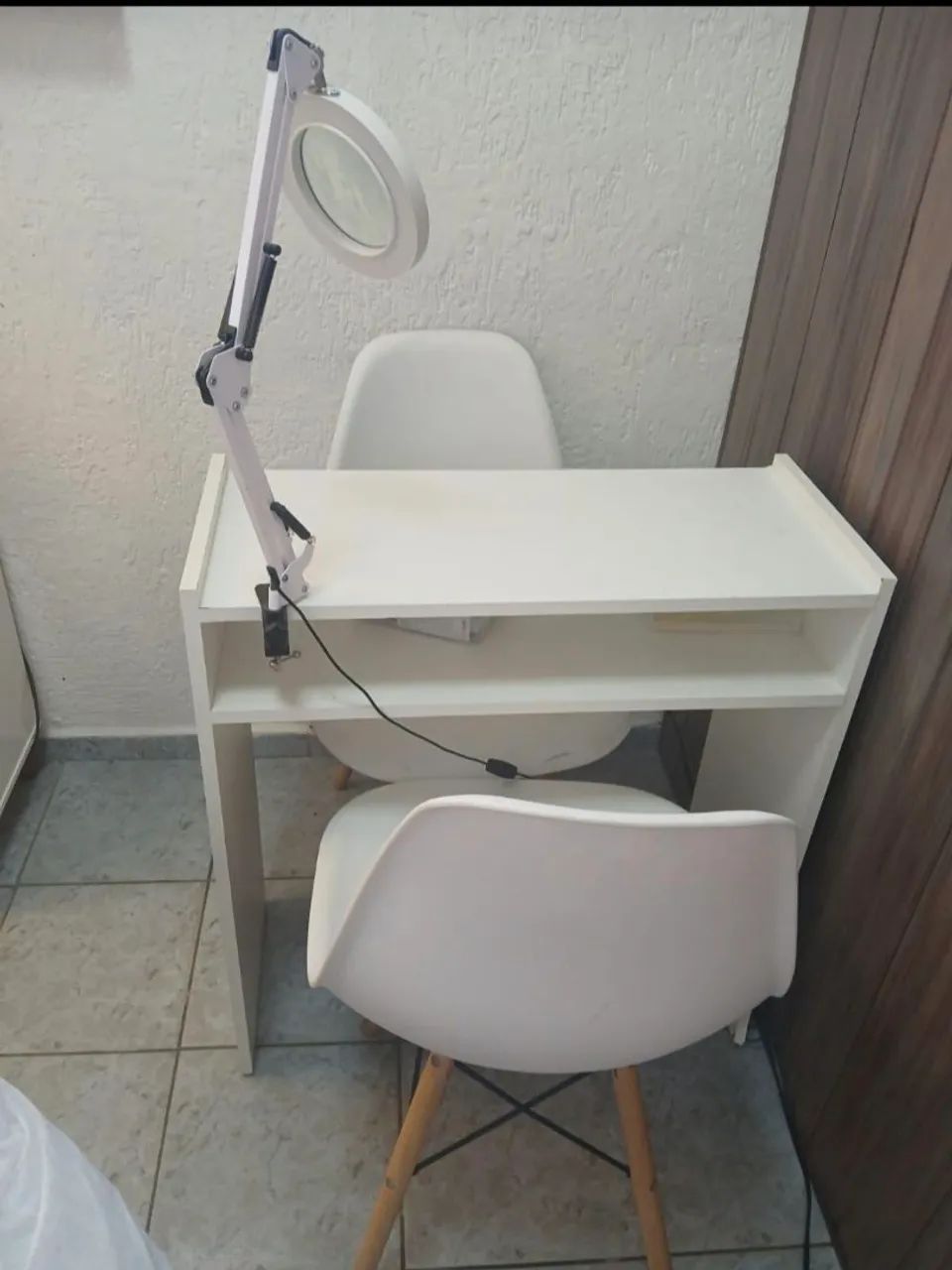 Mesa cadeira e porta esmalte  - Foto 2