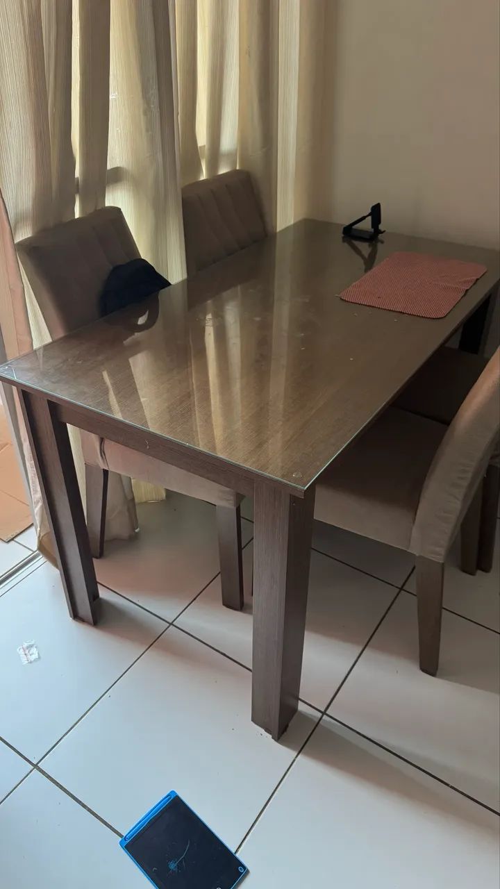 Mesa com tampo de vidro retangular - Foto 2