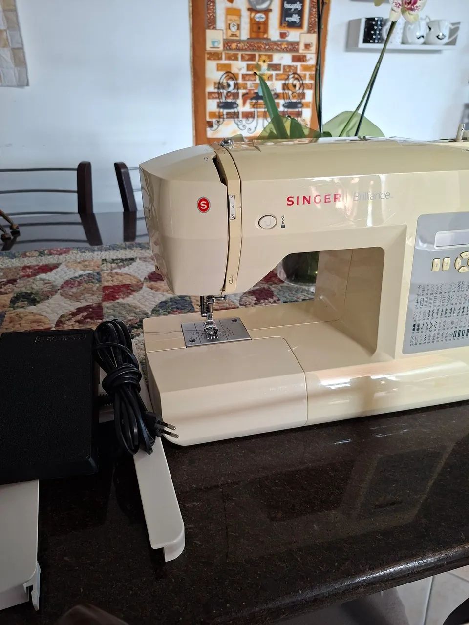 maquina Singer eletrônica  - Foto 3