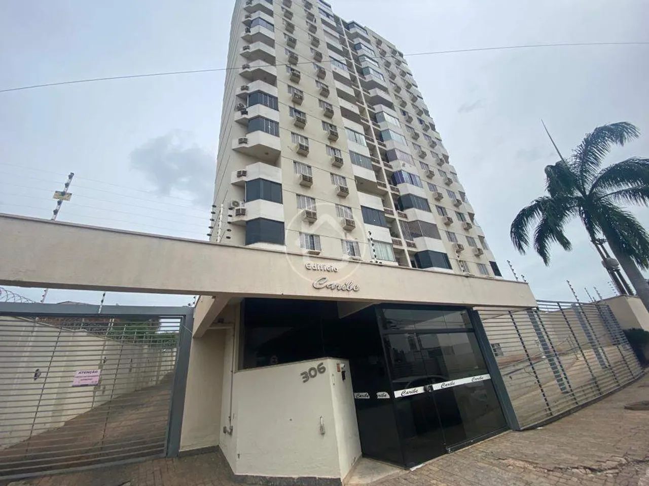 APARTAMENTO 4 QUARTOS, SENDO 1 SUÍTE