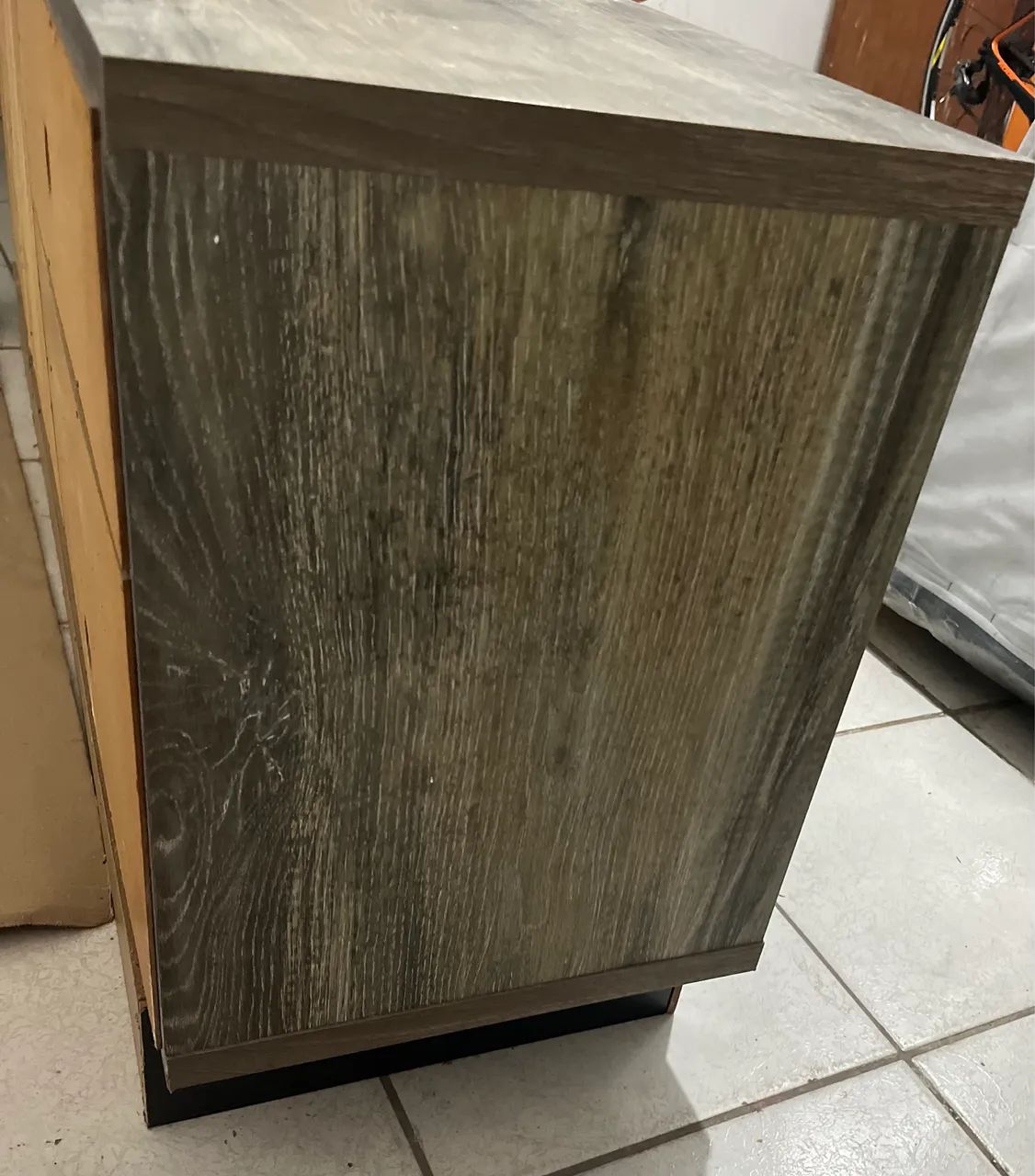 Rack para sala em MDF muito bom, parecendo madeira. - Foto 3