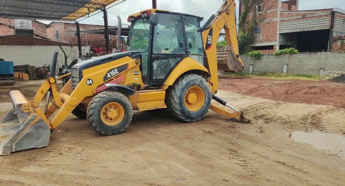 2014 Retroescavadeira Caterpillar 416E - Foto 2
