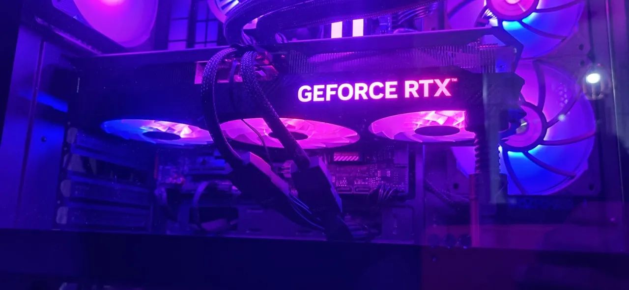 Placa de Vídeo RTX 4070 Super EX Gamer Click OC GALAX - Foto 5