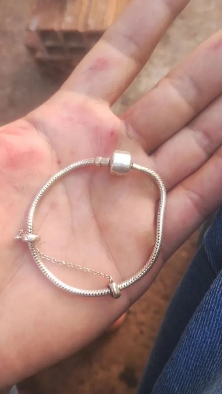 Vendo pulseira da preta 925 - Foto 3