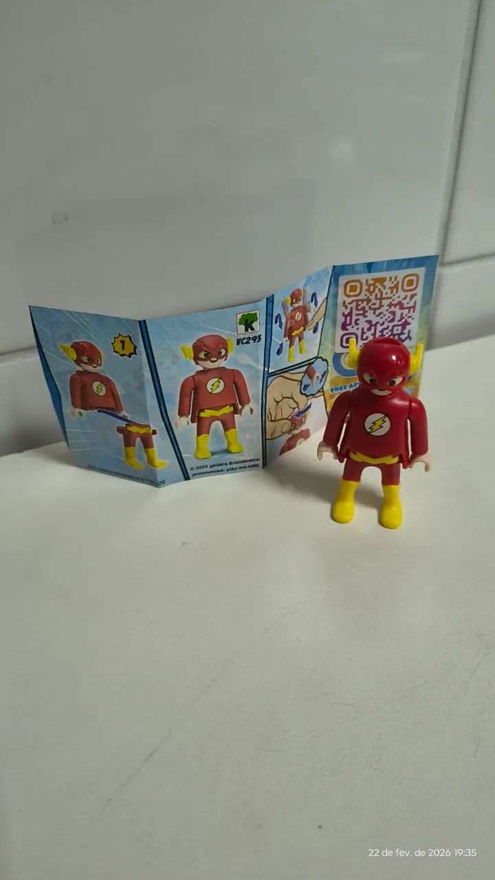 Playmobil DC Flash Kinder Ovo  - Foto 2