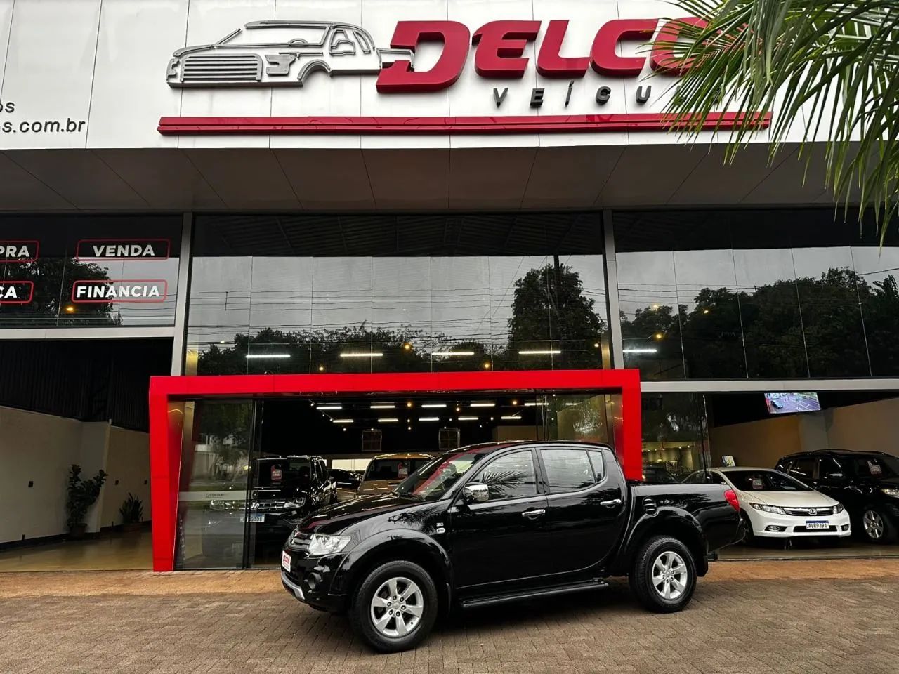 Mitsubishi L200 L200 Triton HPE 3.2 CD TB Int.Diesel Aut 2016
