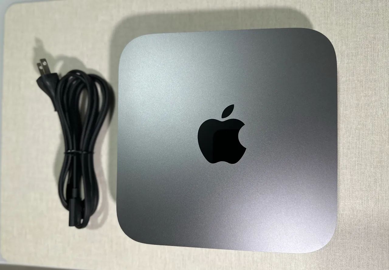 Mac Mini 2018 i7 32GB SSD 1TB (usado) - Computadores e Desktops