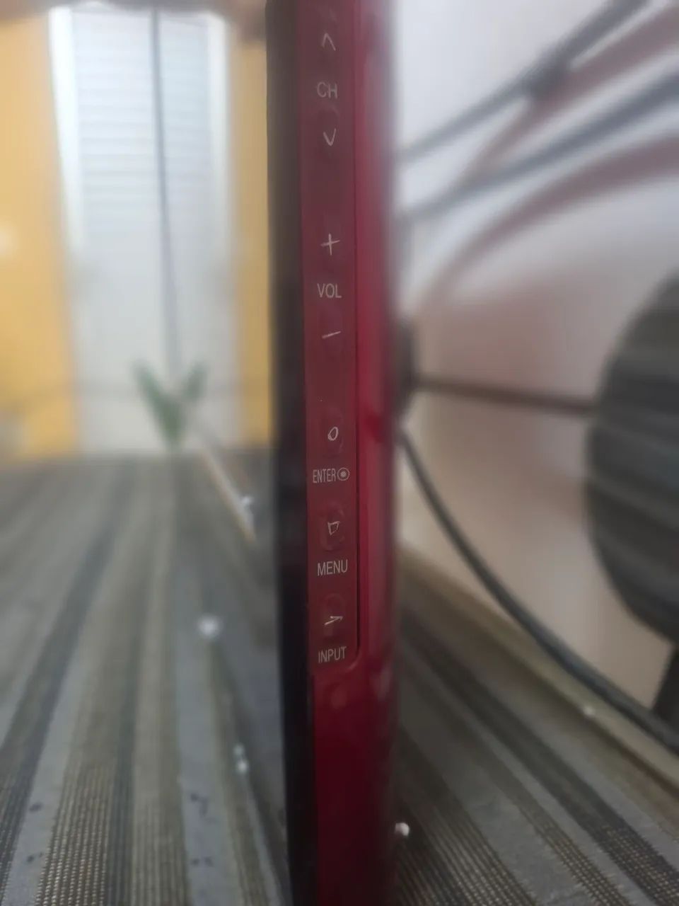 Vendo TV LG 42" com defeito  - Foto 4