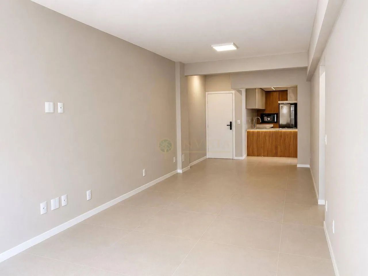 Apartamento à venda na Av. Professor Othon Gama D Eça com 3 quartos - Centro, em Florianóp - Foto 2