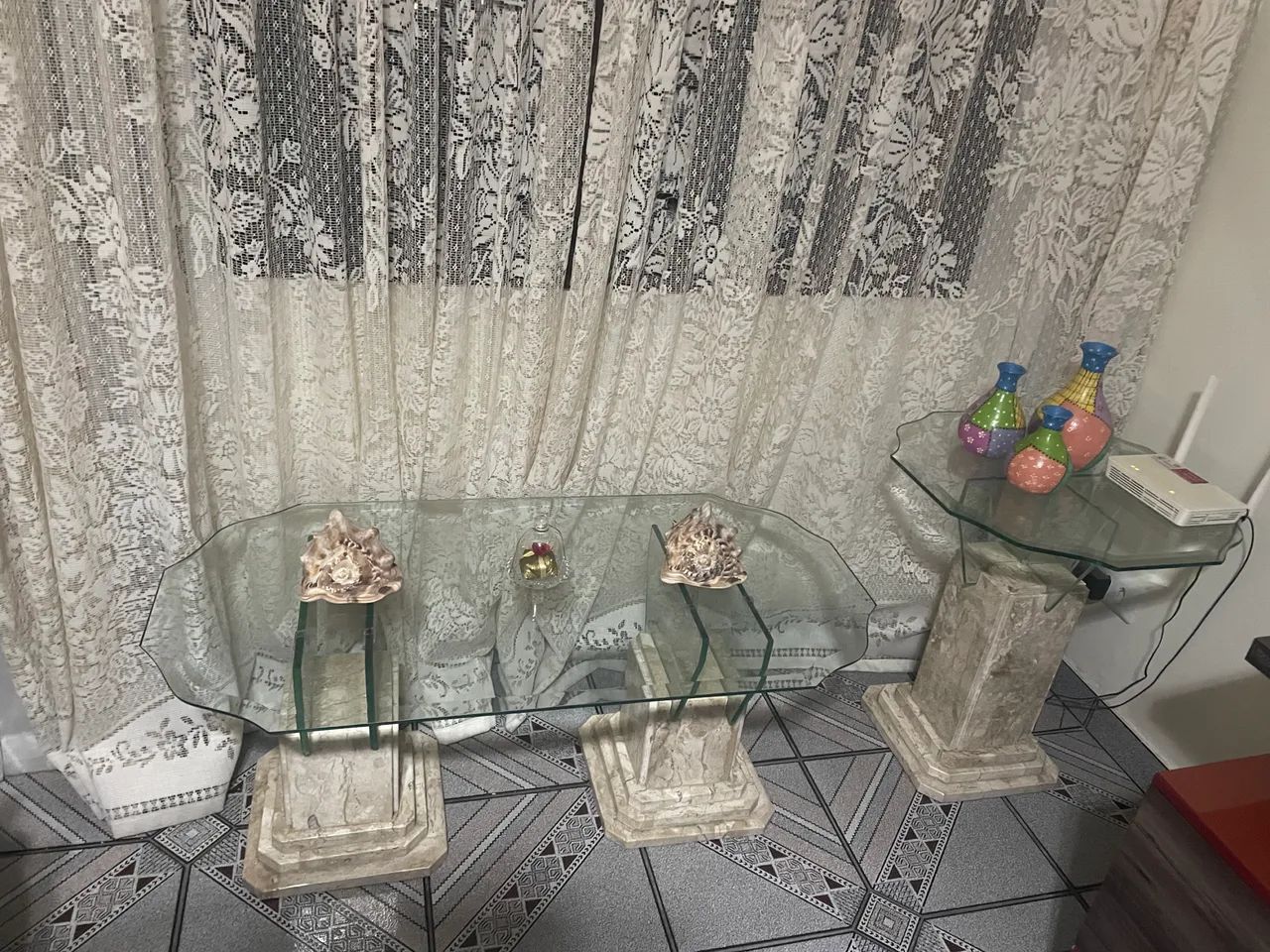 Mesinha de centro + mesinha de canto 