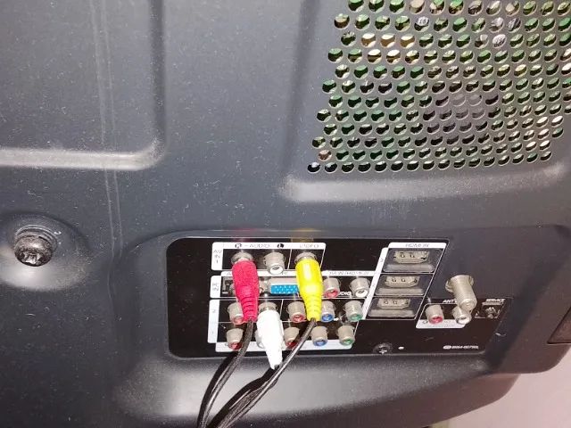 Televisão da marca Samsung digital e com o controle 55,plgd: valor 800$ - Foto 5