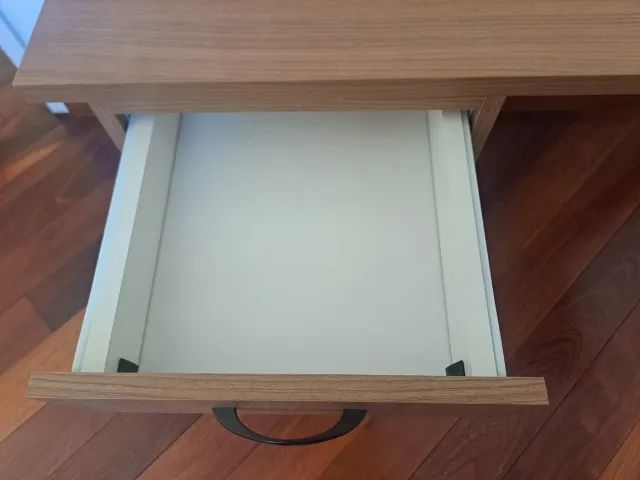  KIT 2 MESAS ESCRITÓRIO - COM E SEM GAVETAS - Foto 3