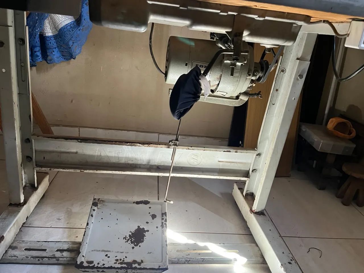 Máquina de costura reta industrial  - Foto 3