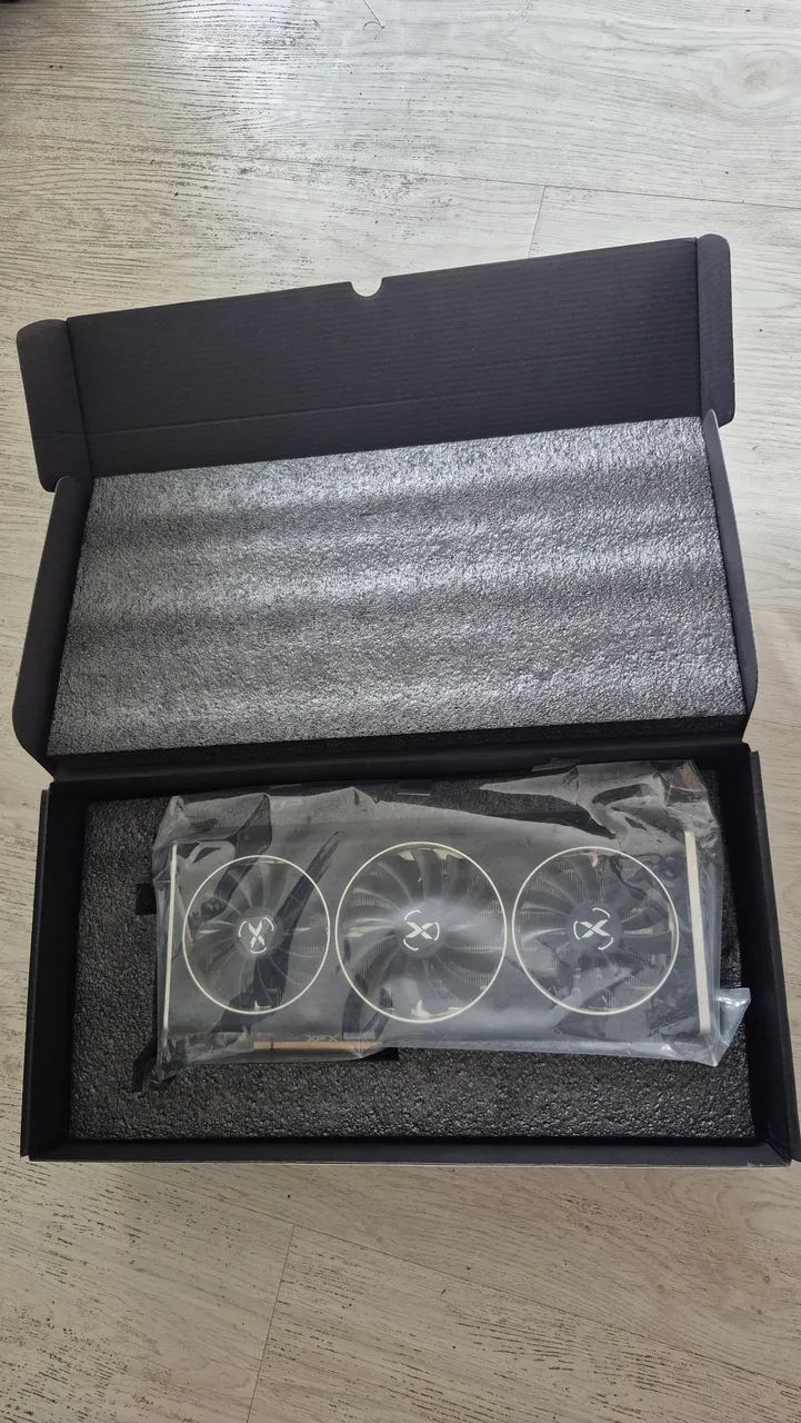 Placa de Vídeo amd rx 6700xt