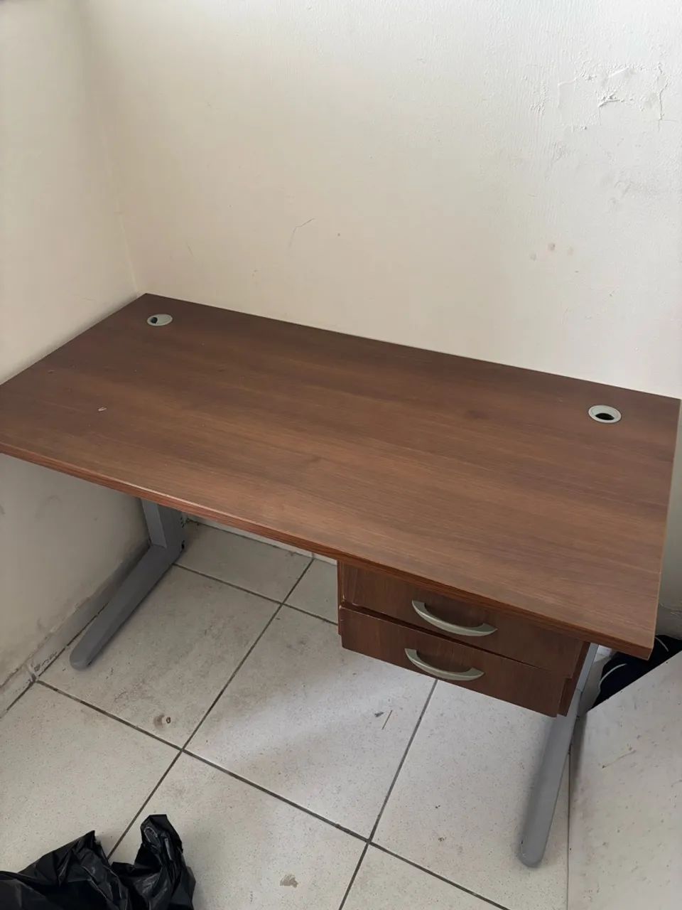 Mesa de Computador - Foto 2