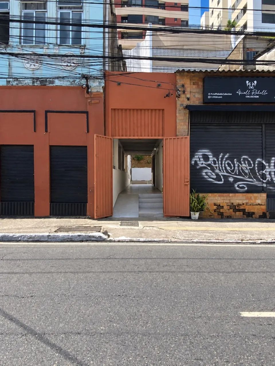 ALUGA-SE | 135m² | IMÓVEL COMERCIAL NO RIO VERMELHO | RESTAURANTE, BAR E COMÉRCIO 