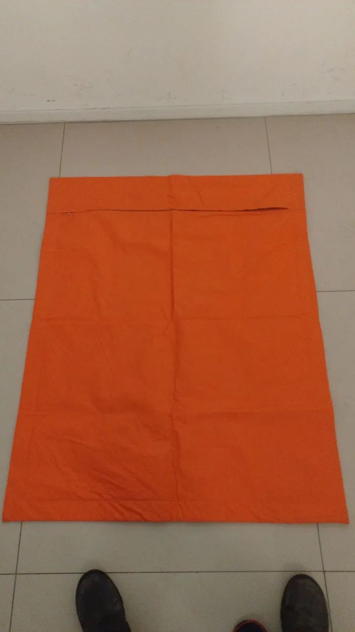 Bolsa grande de guarda objetos com zíper, 40 cada as duas 80