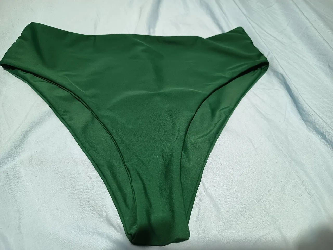 Biquíni plus size GG verde musgo com top bojo Novos - Foto 4
