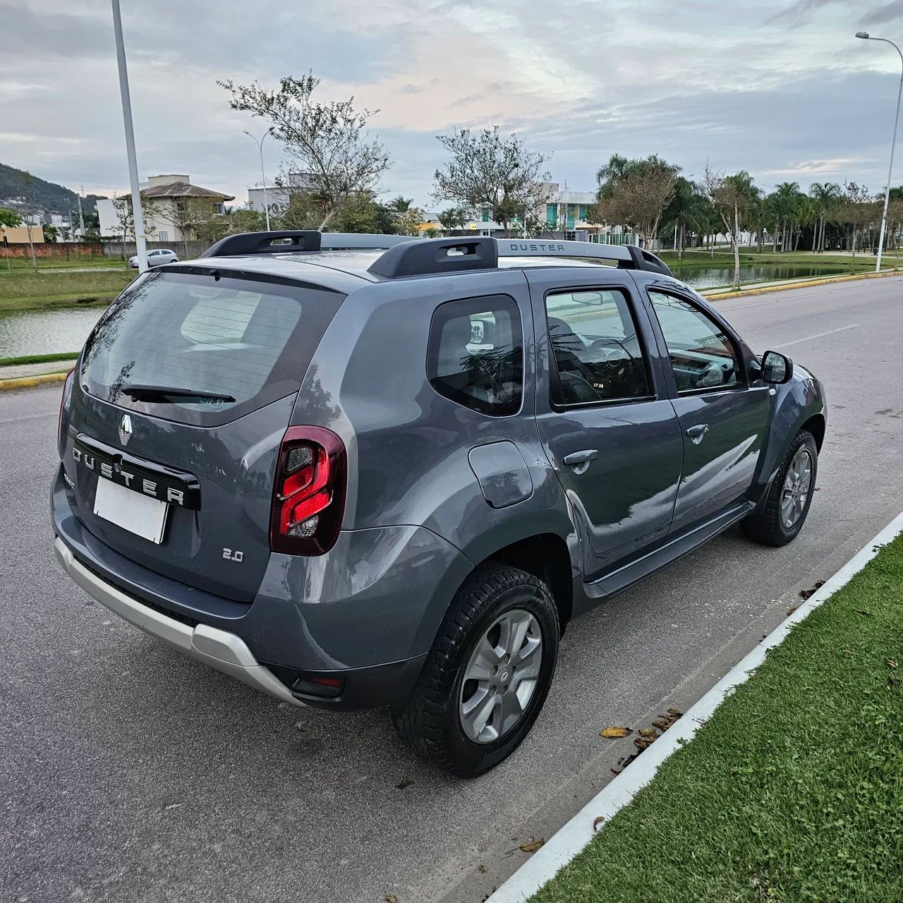 Renault Duster Dynamique 2.0 Hi-flex 16V Aut. 2019 - Foto 2