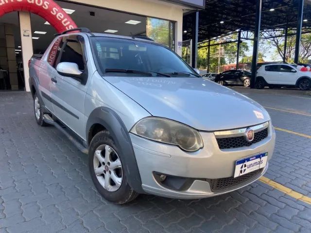 Fiat Strada Trekking 1.6 16V Flex CD 2014 - Foto 5