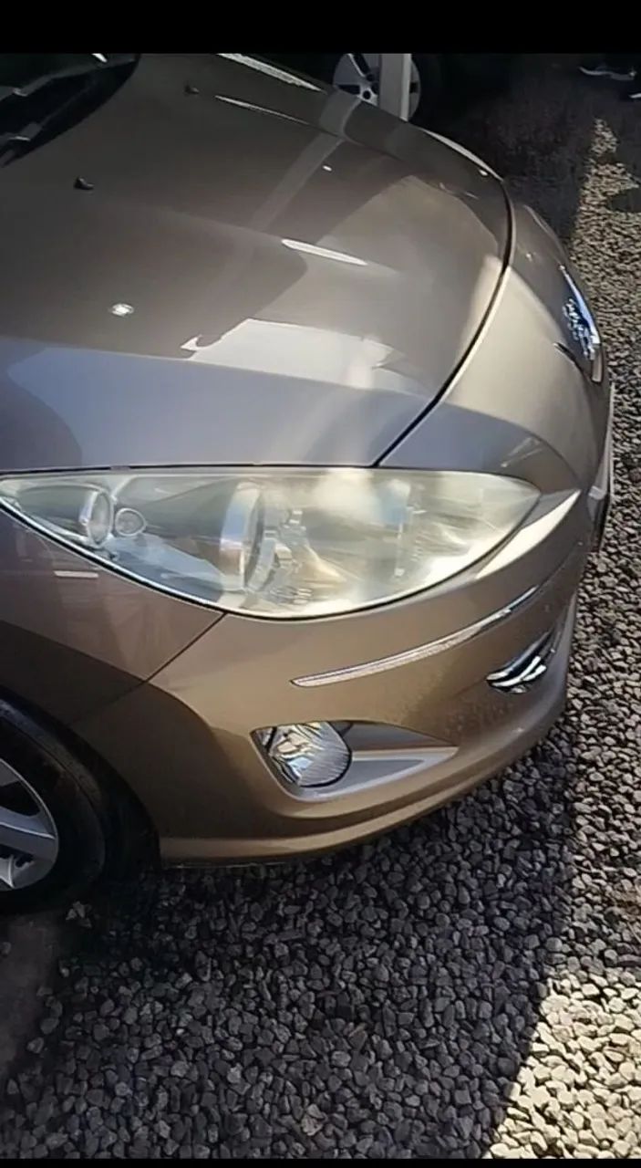 Peugeot 408 408 Sedan Allure 2.0 Flex 16V 4p Aut. 2012