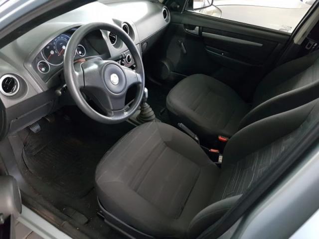 Chevrolet Prisma MAX 1.4 flex - Foto 8
