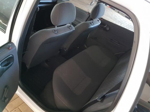 Chevrolet Classic Sedan Spirit 1.0 VHC 8v 4p 2005 - Foto 10