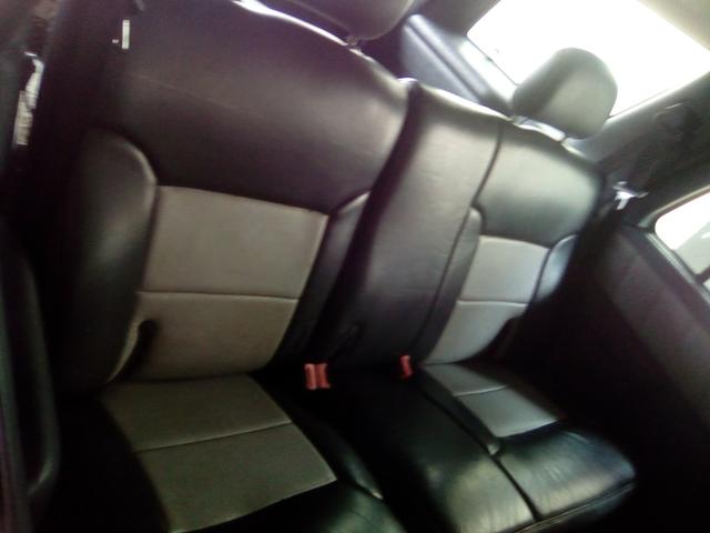 Vendo uma Blazer 97 4.3 v 6 completa - Foto 4