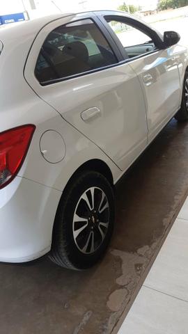 Onix Ltz top de linha completo "Novinho" 2014 - Foto 4
