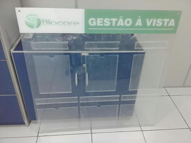 Acrilico, urnas, placas, display de mesa e parede, bolsas A4. A5, brindes criativos - Foto 2