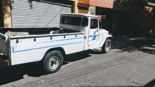 Caçamba bandeirante