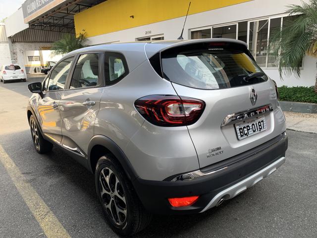 Captur Intense 1.6 16V Flex automática - Foto 18