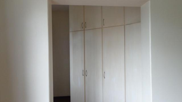 Excelente apartamento de frente, muito ensolarado, 3 quartos - Foto 8
