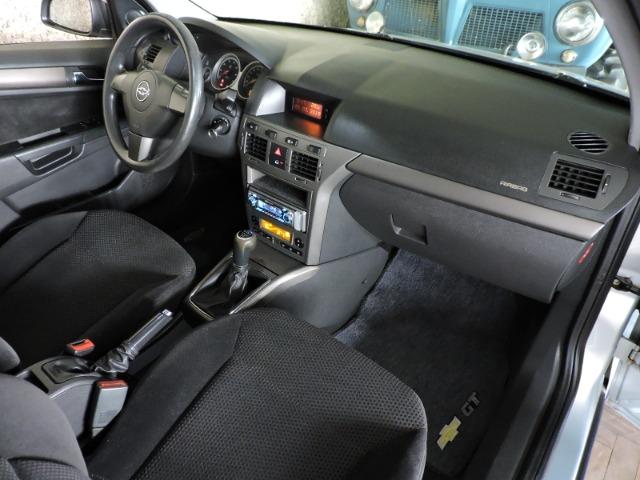 GM Chevrolet Vectra GT Hatch 2.0 Flex 2010 prata - Foto 16